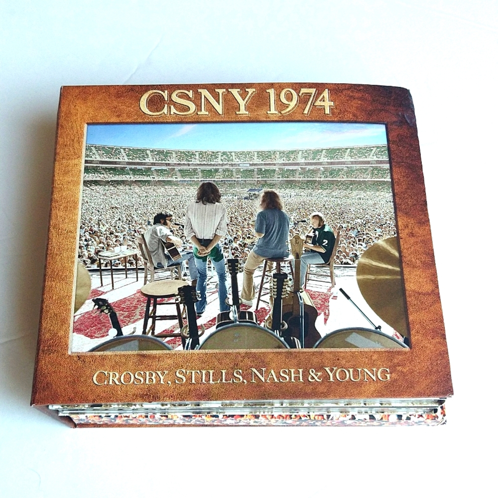 CSNY 1974 (CROSBY, STILLS, NASH & YOUNG)  3-CD + DVD + 198 PAGE BOOKLET